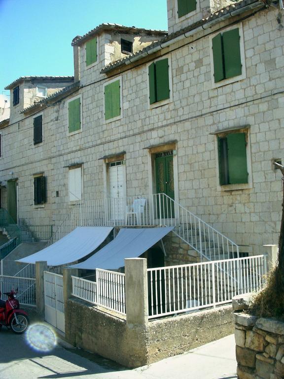 Komiža Marina Rooms חדר תמונה